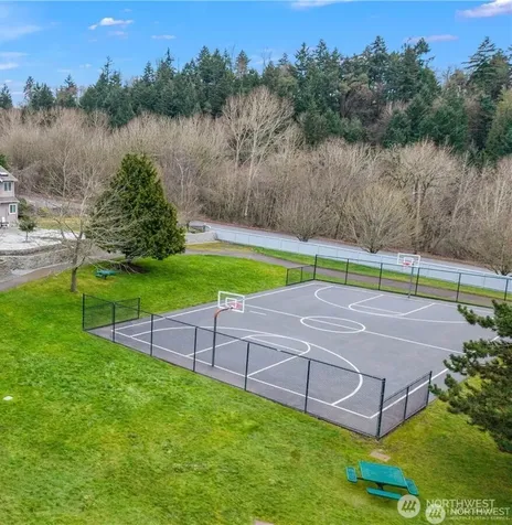 1818 Beacon Court NE Tacoma WA 98422