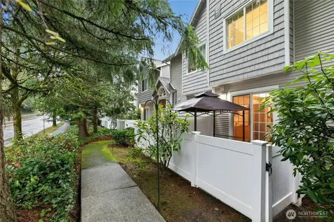 601 12th Avenue NW Issaquah WA 98027