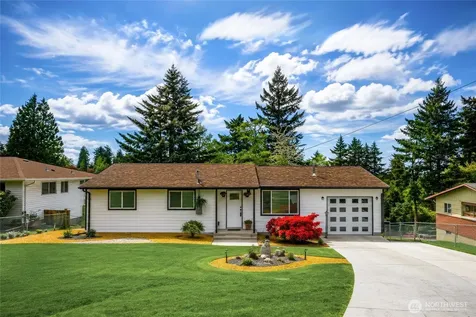 24717 S 35th Avenue Kent WA 98032