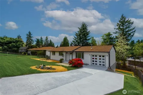 24717 S 35th Avenue Kent WA 98032