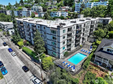 2253 Gilman Drive W Seattle WA 98119