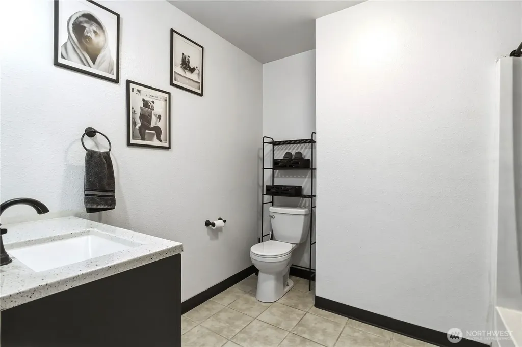 304 SW 11th Street College Place WA 99324