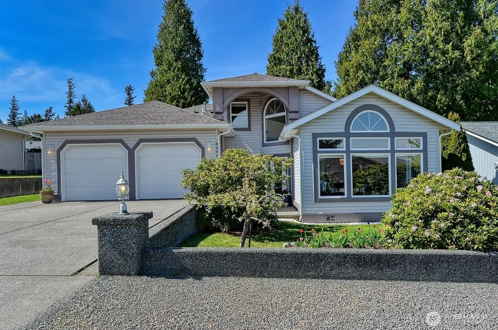 8091 Kispiox Road Blaine WA 98230