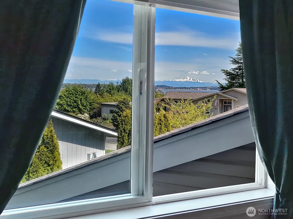8091 Kispiox Road Blaine WA 98230