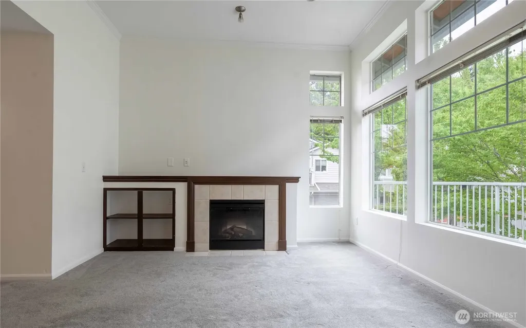 4050 S 212th Court Seatac WA 98198