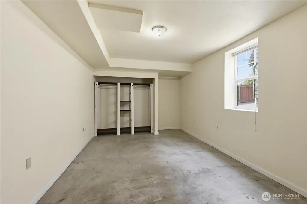 308 NE 50th Street Seattle WA 98105