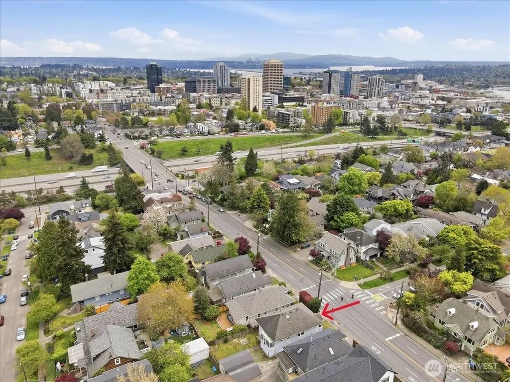 308 NE 50th Street Seattle WA 98105