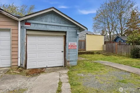 308 NE 50th Street Seattle WA 98105