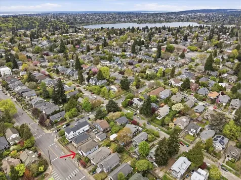 308 NE 50th Street Seattle WA 98105