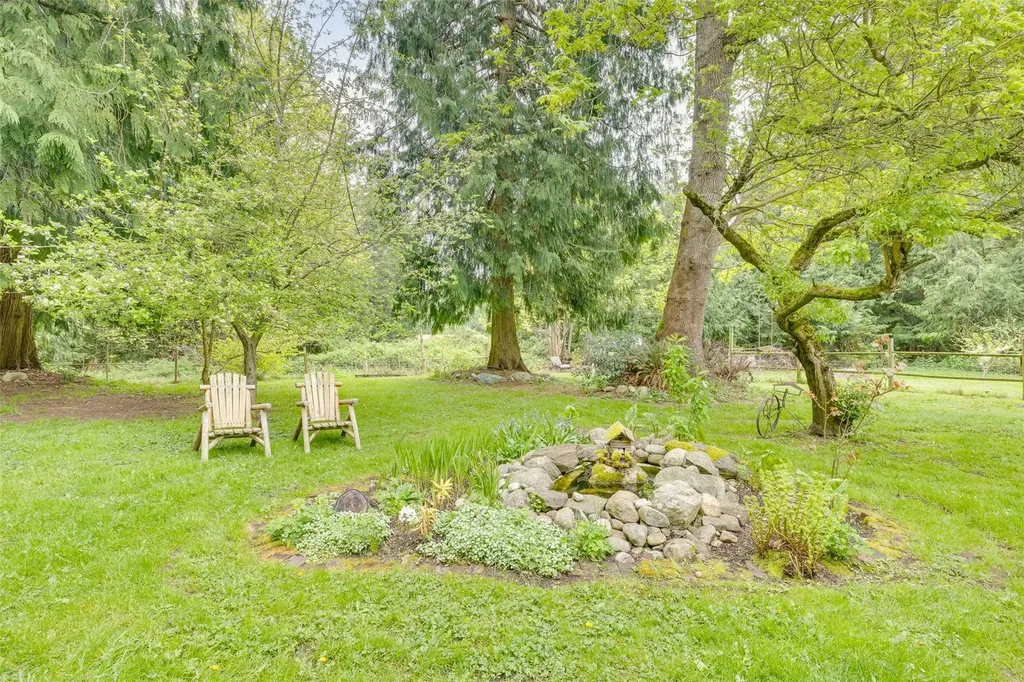 472 Iris Lane Camano Island WA 98282