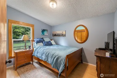 472 Iris Lane Camano Island WA 98282