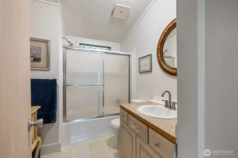 472 Iris Lane Camano Island WA 98282