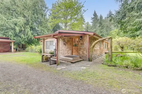 472 Iris Lane Camano Island WA 98282