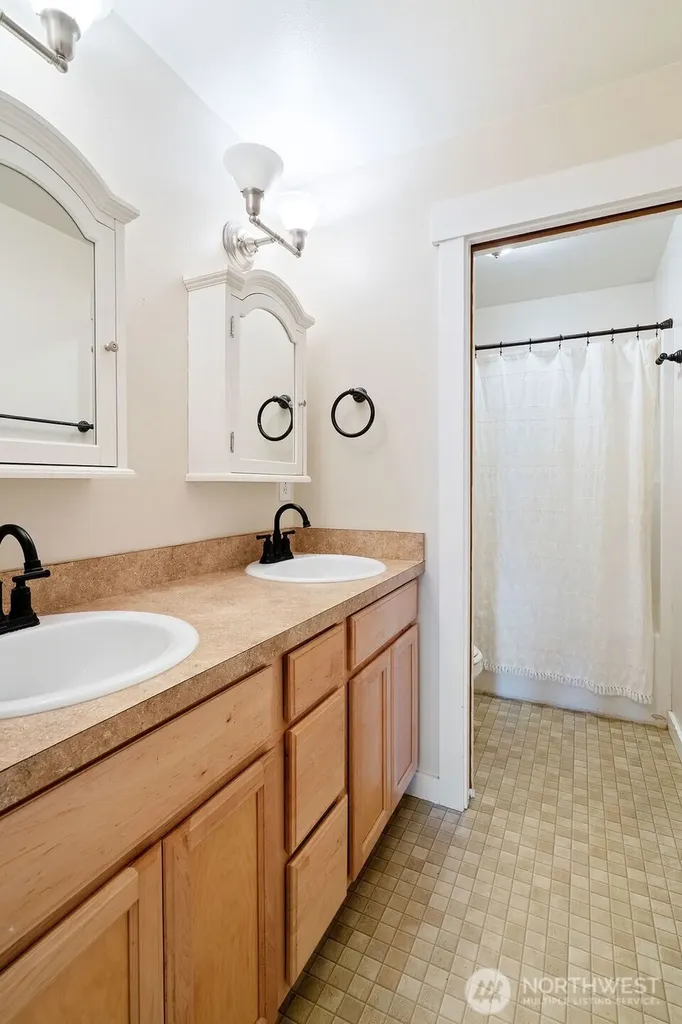46 Ashley Drive Montesano WA 98563