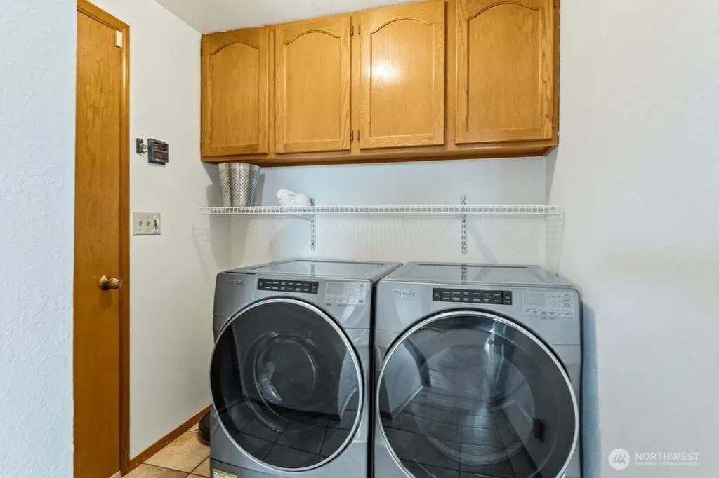 290 Trails End Lane Yakima WA 98903