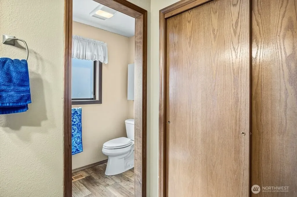 290 Trails End Lane Yakima WA 98903