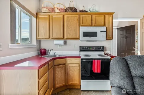 290 Trails End Lane Yakima WA 98903