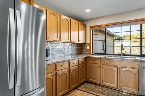 290 Trails End Lane Yakima WA 98903