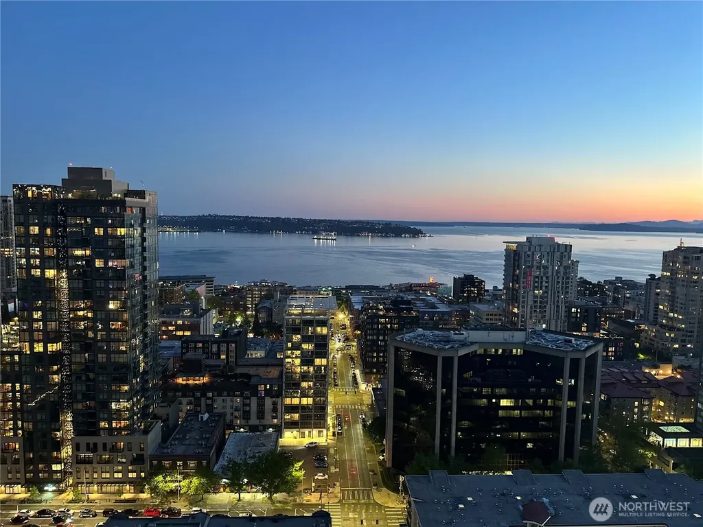 583 Battery Street Seattle WA 98121