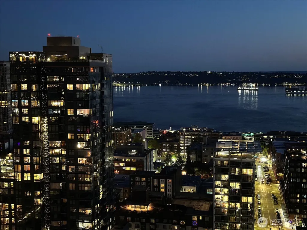 583 Battery Street Seattle WA 98121