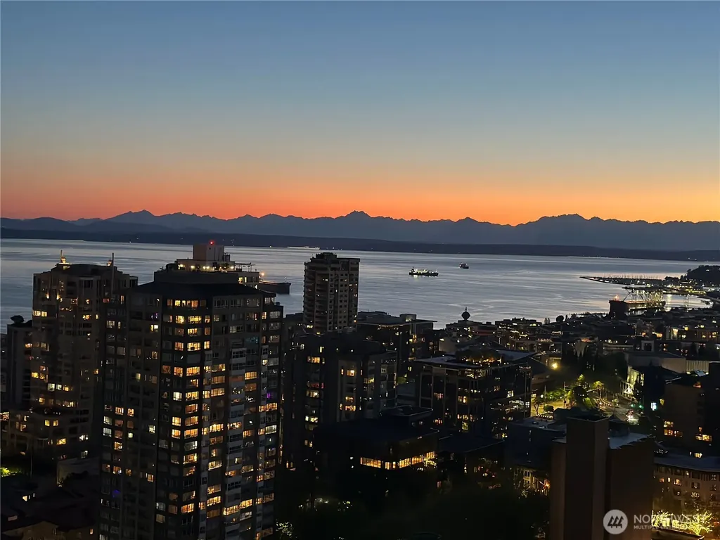 583 Battery Street Seattle WA 98121