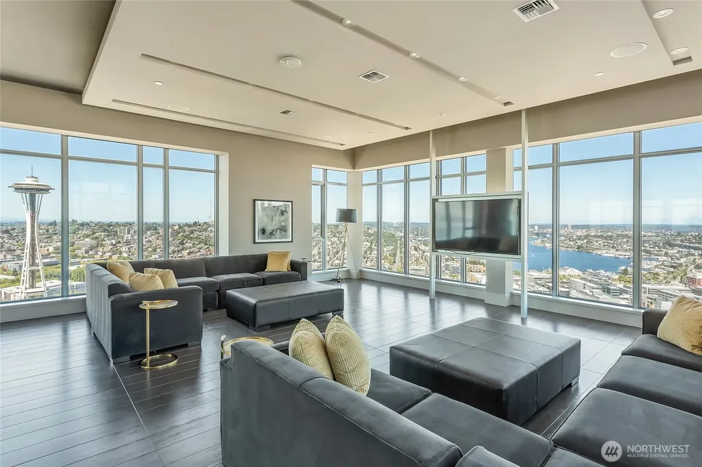 583 Battery Street Seattle WA 98121