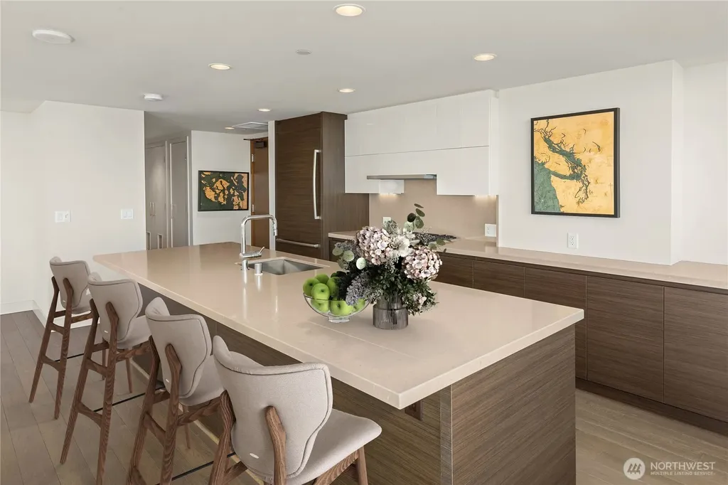 583 Battery Street Seattle WA 98121