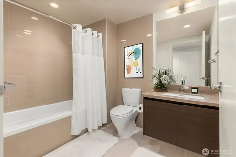 583 Battery Street Seattle WA 98121