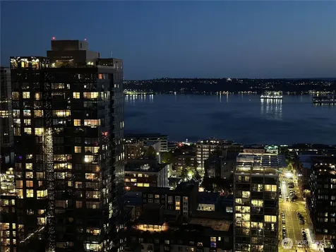 583 Battery Street Seattle WA 98121