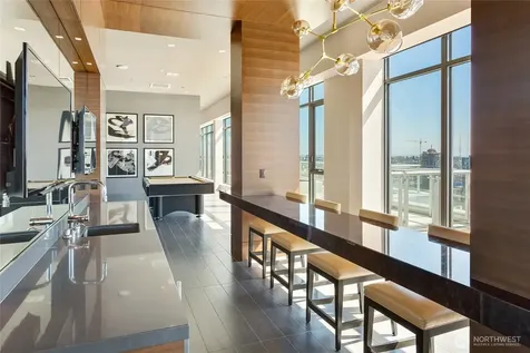 583 Battery Street Seattle WA 98121