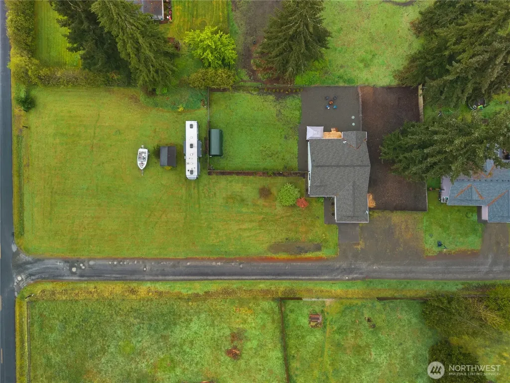 7606 187th Avenue SW Rochester WA 98579