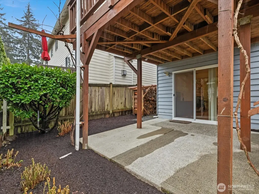 22427 82 Ave W Edmonds WA 98026