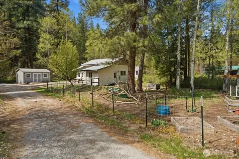 17310 Jenne Drive Entiat WA 98822