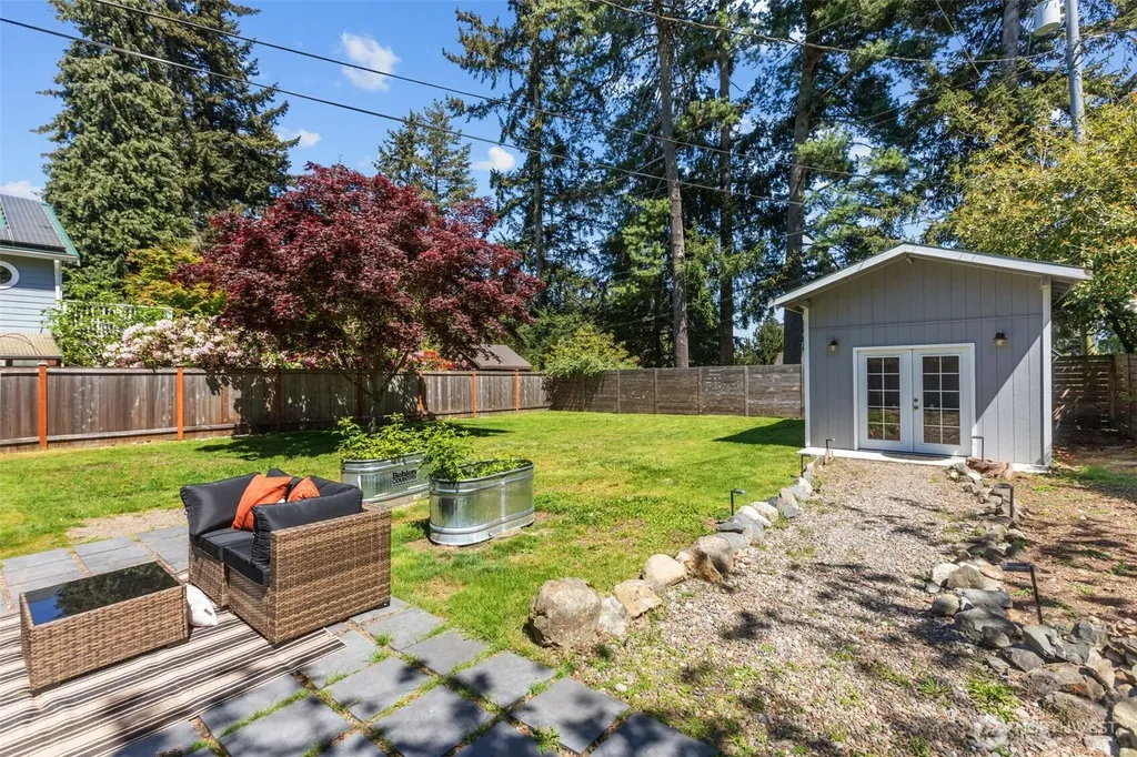 16142 Midvale Avenue N Shoreline WA 98133