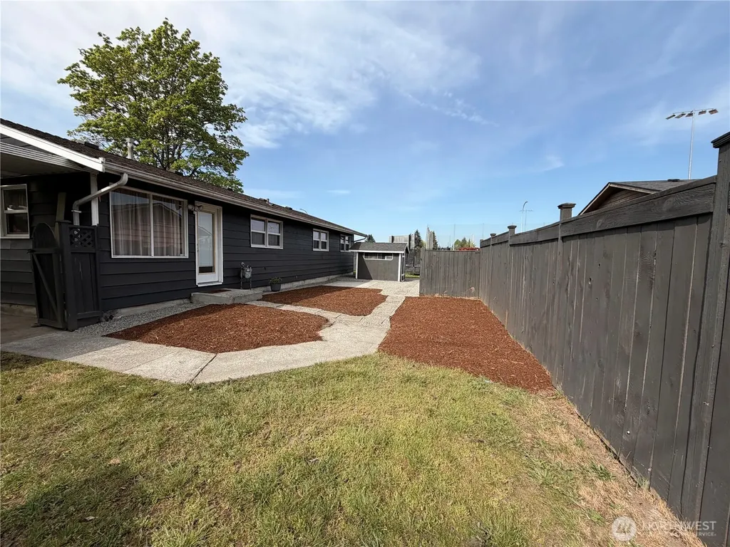 1001 19th Street SE Auburn WA 98002