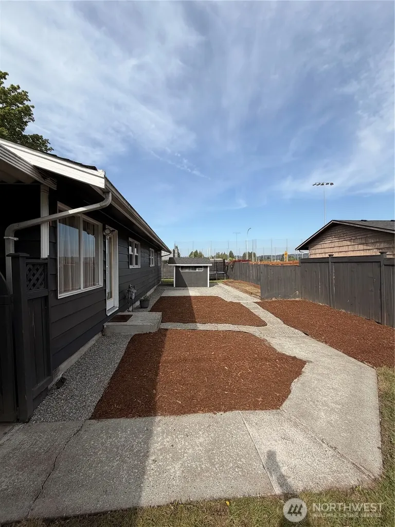 1001 19th Street SE Auburn WA 98002