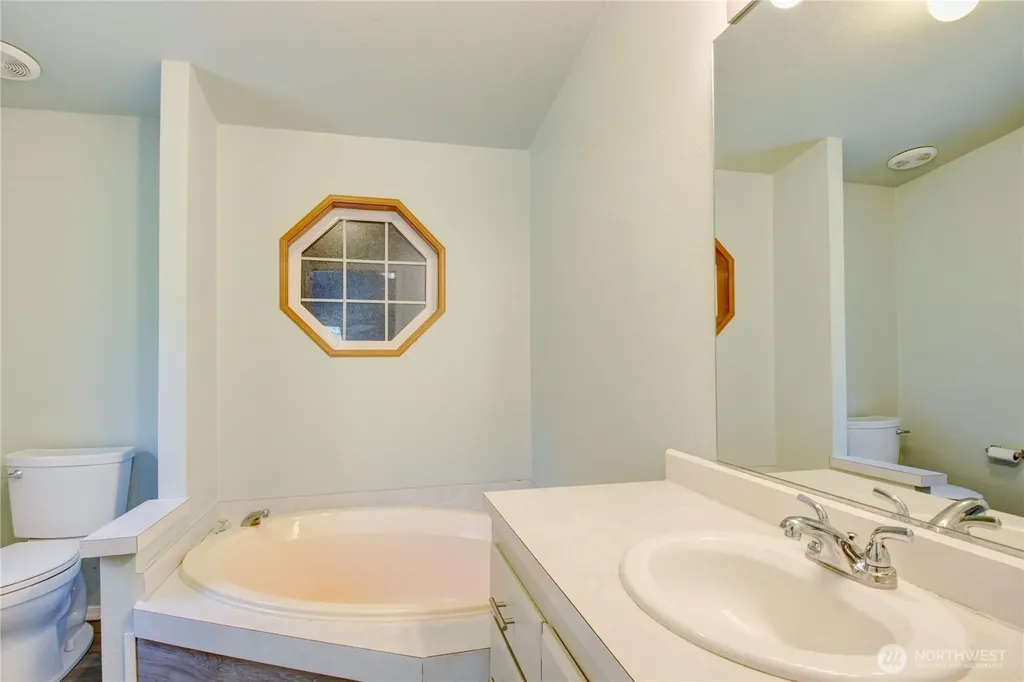 405 Alger Cain Lake Road Sedro Woolley WA 98284
