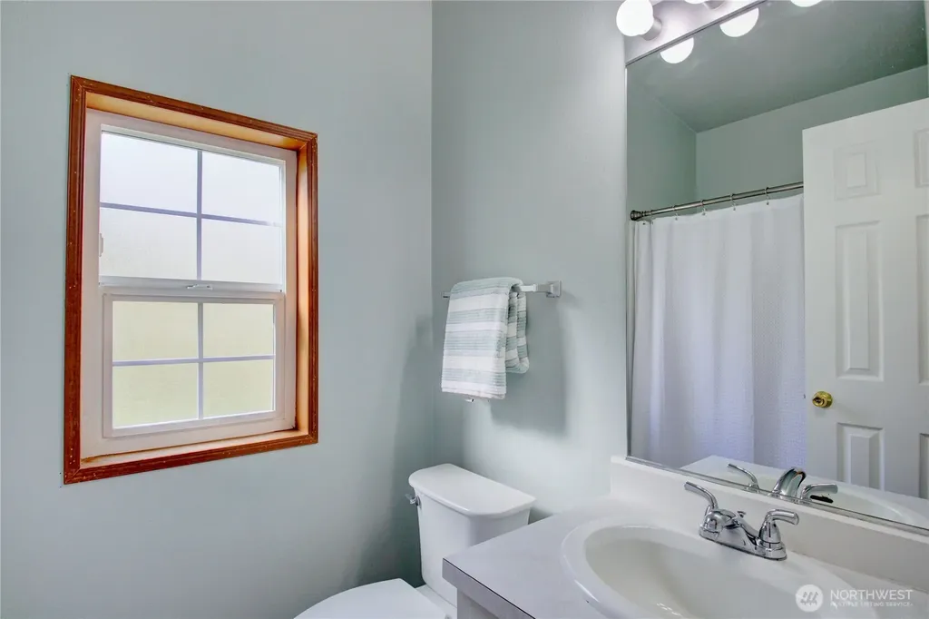 405 Alger Cain Lake Road Sedro Woolley WA 98284