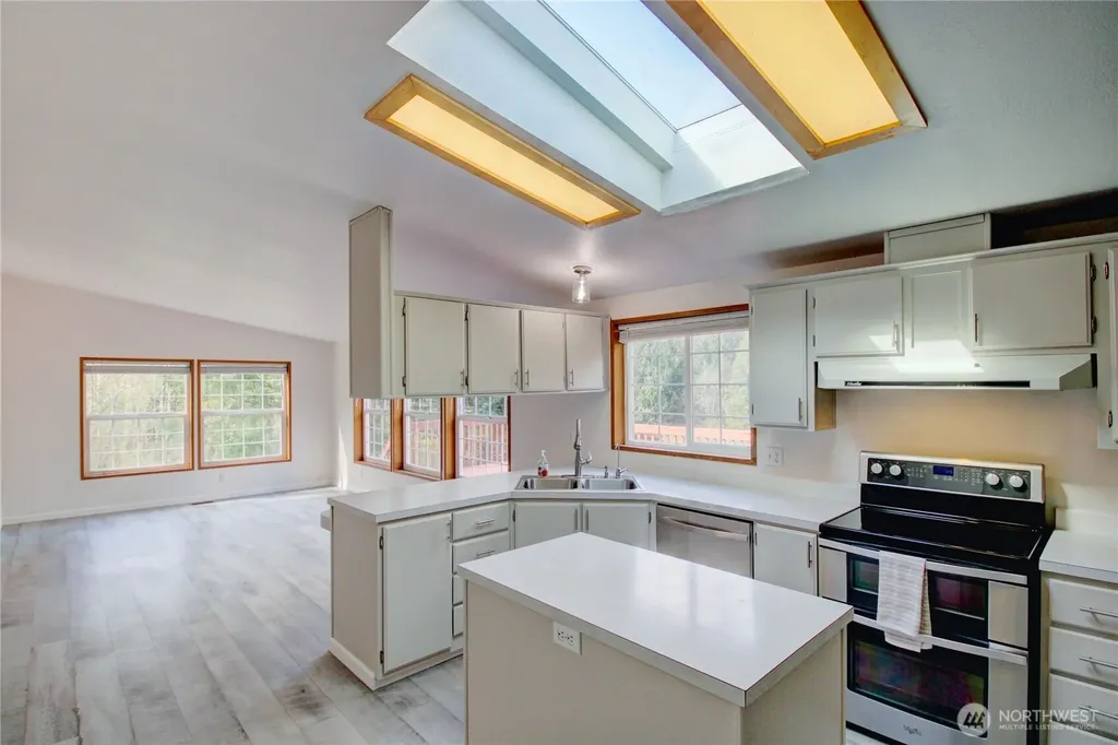 405 Alger Cain Lake Road Sedro Woolley WA 98284