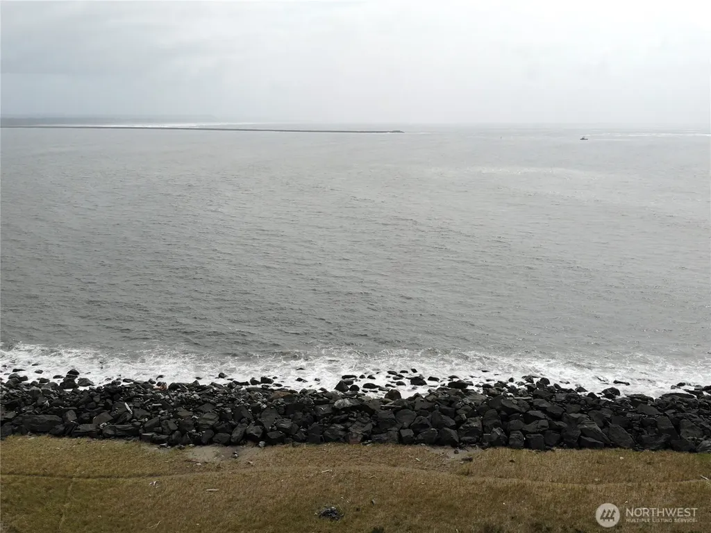1493 E Ocean Shores Boulevard SW Ocean Shores WA 98569