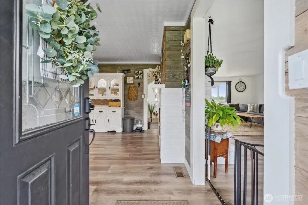 6515 Lawrence Road Everson WA 98247