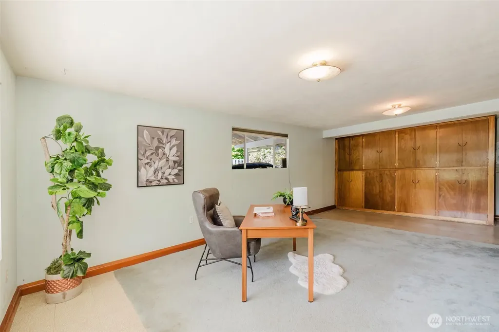 5924 Nora Street NW Bremerton WA 98311