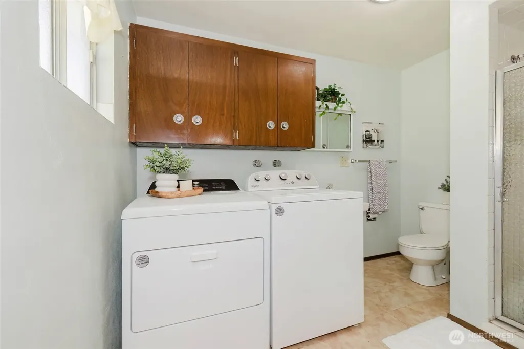 5924 Nora Street NW Bremerton WA 98311