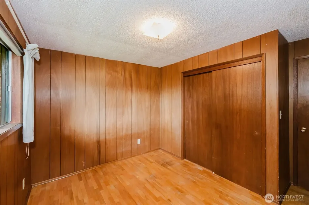 5924 Nora Street NW Bremerton WA 98311