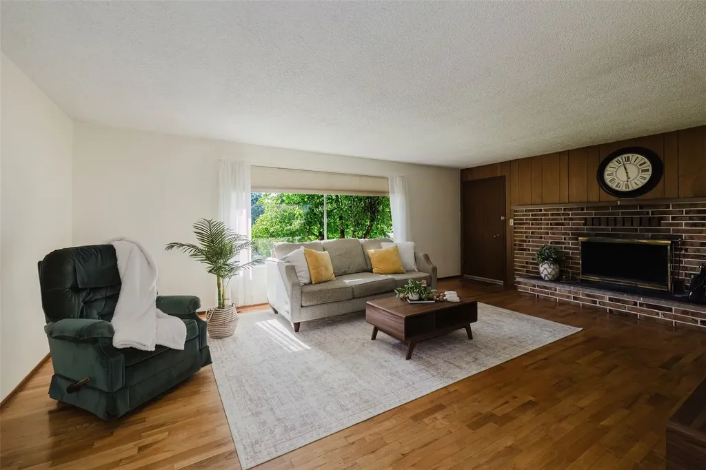 5924 Nora Street NW Bremerton WA 98311