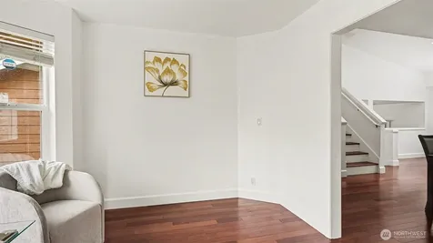 4002 NE 7th Court Renton WA 98056