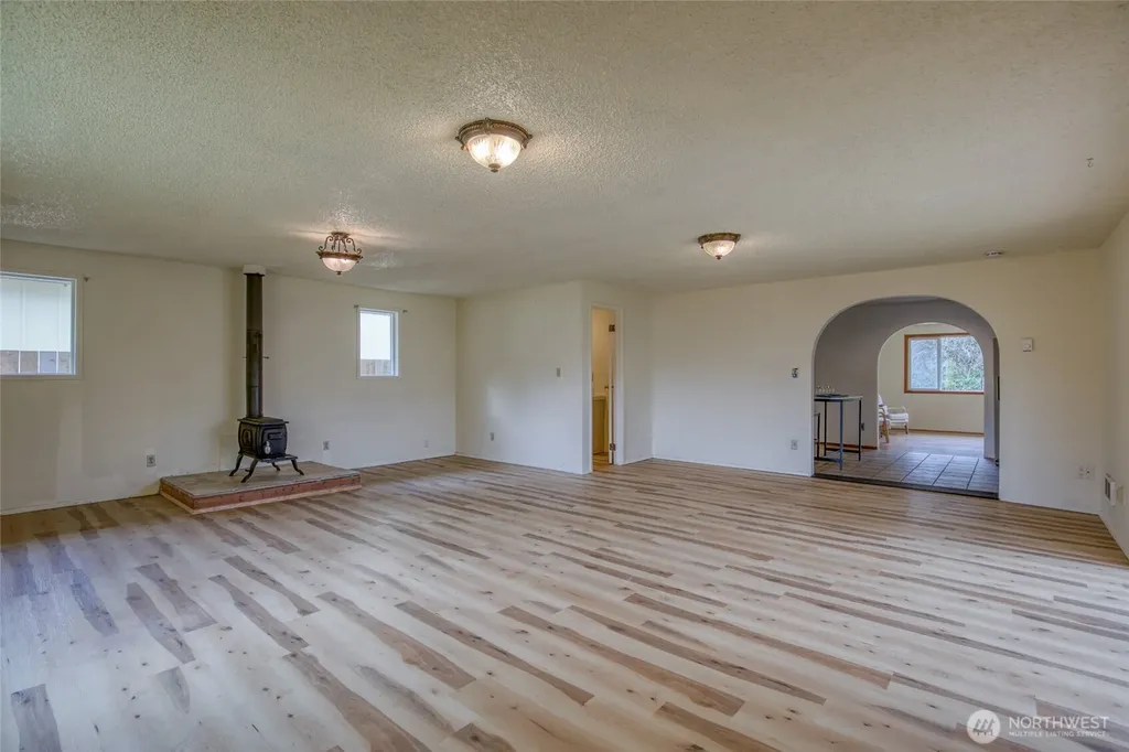 175 Jib Street NW Ocean Shores WA 98569