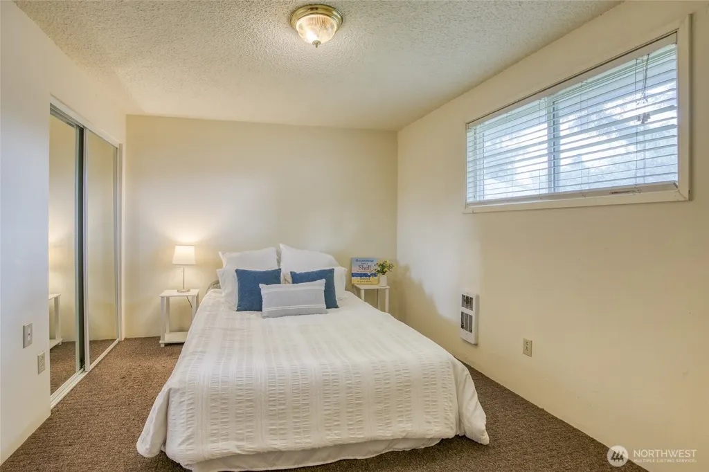 175 Jib Street NW Ocean Shores WA 98569