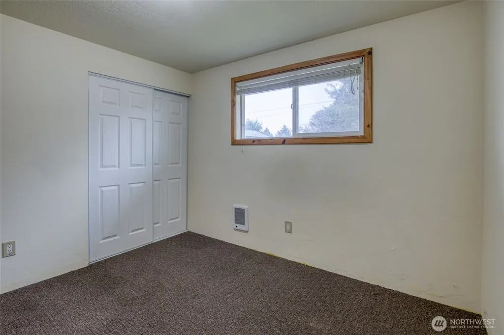 175 Jib Street NW Ocean Shores WA 98569