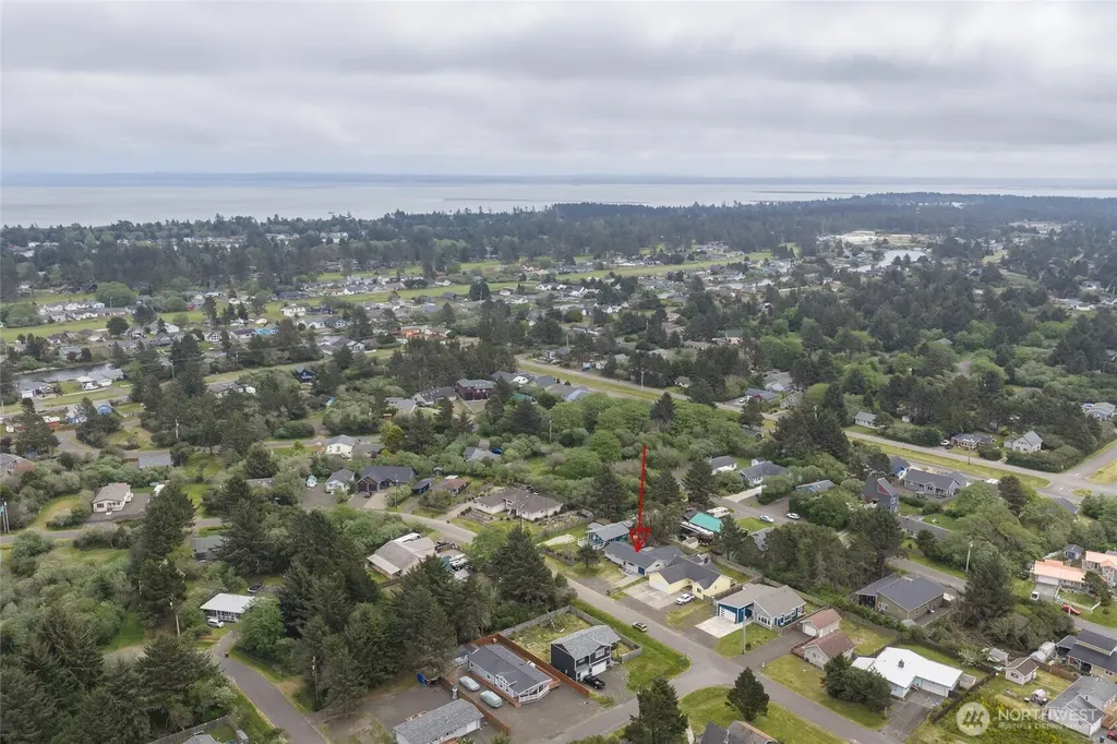 175 Jib Street NW Ocean Shores WA 98569